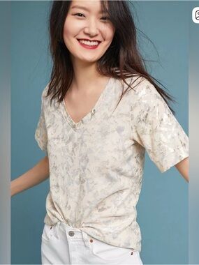 Sol Angeles (Anthropologie) Cream Metallic Foil V-Neck Short Sleeve Top